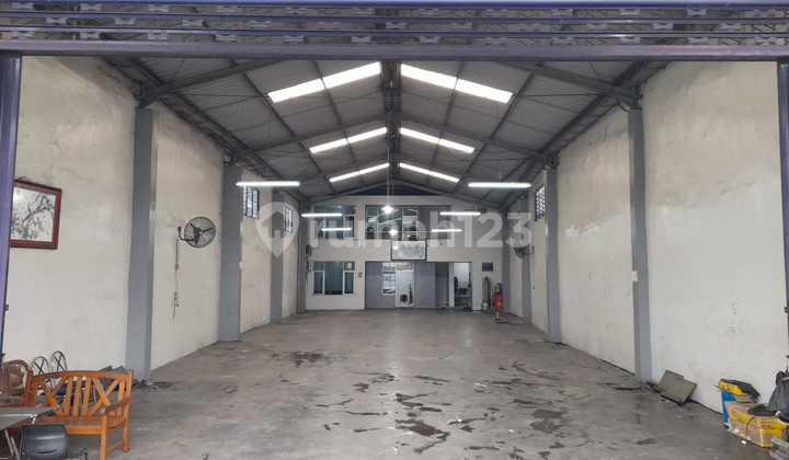 Warehouse For Sale / Rent CAR SHOWROOM  On Provincial Road Sidoarjo