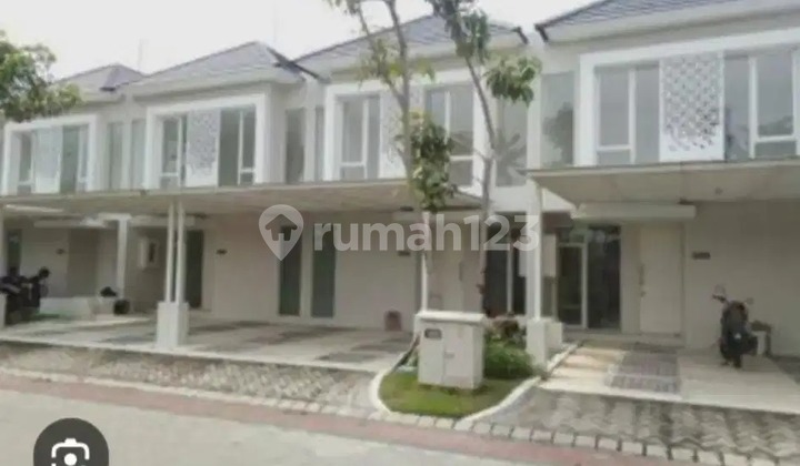 For Rent Grand Pakuwon House - West Surabaya