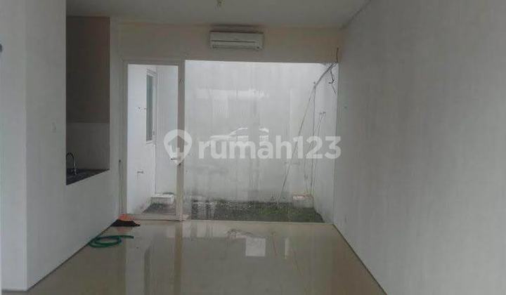 FOR SALE 2-STORY HOUSE READY TO OCCUPY ROYAL RESIDENCE GREENWICH 2