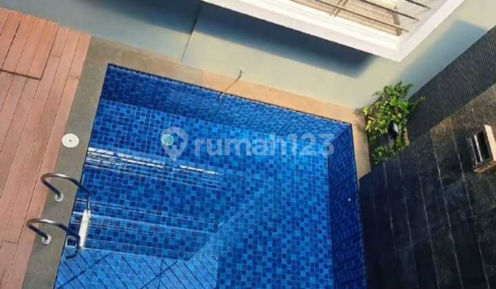 Sewa Rumah Pakuwon Indah Villa Bukit Regency 2