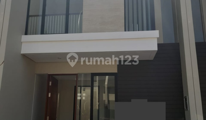 Dijual Rumah - Northwest Lake Surabaya Barat
