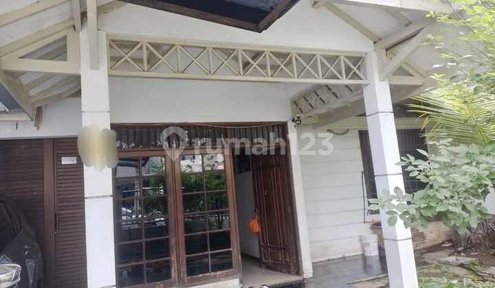 RENT HOUSE IN DARMO PERMAI SELATAN