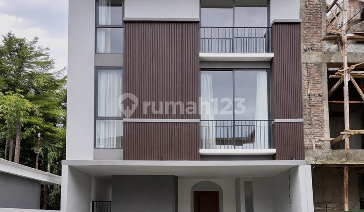 House for Sale in Lebak Bulus, South Tangerang