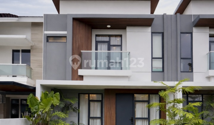 House for Sale in Bintaro, South Tangerang