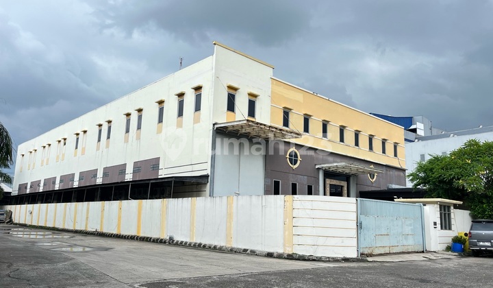 Komp Pergudangan Elang Laut - Tanah Dgn Luas 1564M Berikut Bangunan Siap Pakai Cash Keras