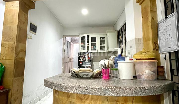 Rumah Jual Lokasi Renon 2