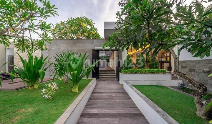 Villa Jual Lokasi Nusa Dua 2