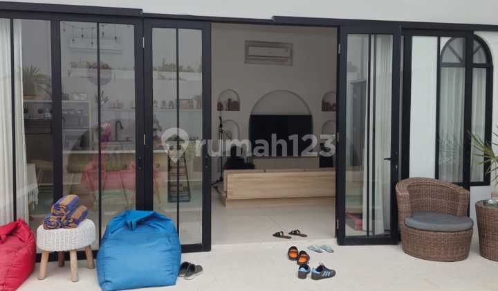 Villa Jual Lokasi Kerobokan 2