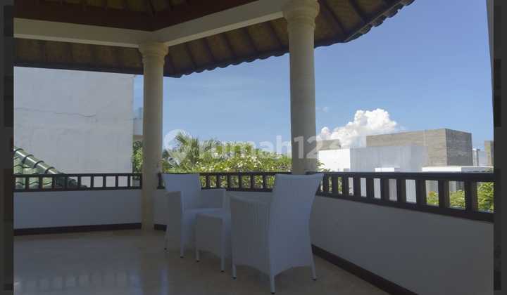 Villa for Sale in Keramas Location 2