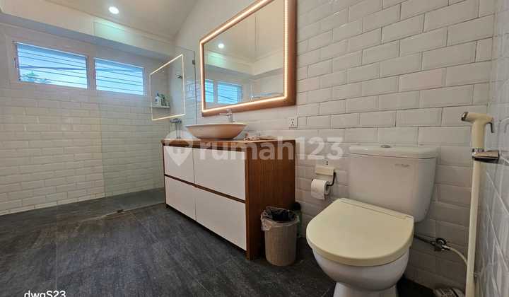 Villa Jual Lokasi Kerobokan 2