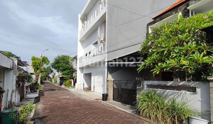 Rumah Jual Lokasi Kuta