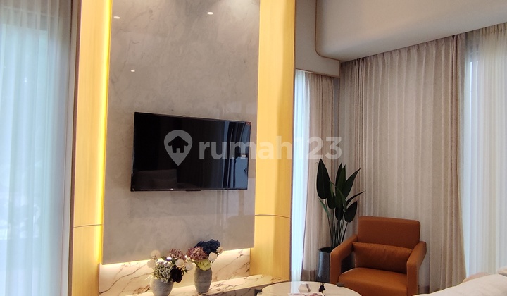 Rumah 3 Lantai Lebar 9 , Baru Bukan Rumah Second 2