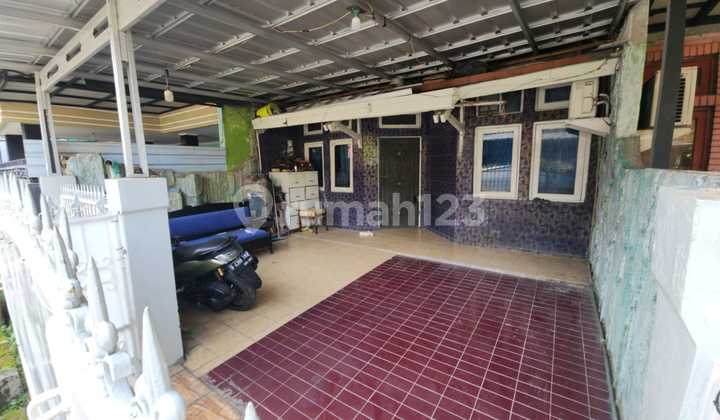 1.5-Story House in Harapan Baru Regency, 800 Million Negotiable 73457 SRI 2