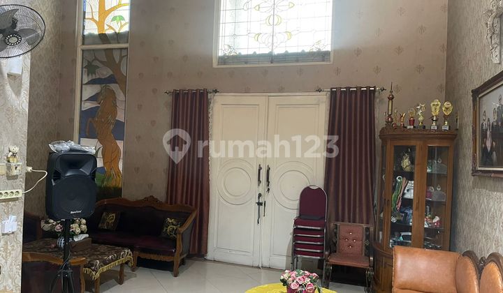 Rumah Siap Huni Semi Furnished di Taman Harapan Baru (22216 Mel) 2