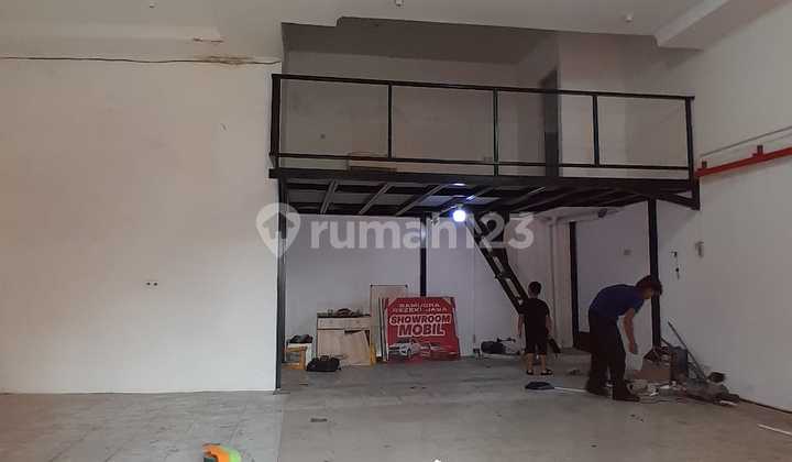 Comfortable Ruko Ready for Occupancy for Business in Kaliabang Tengah (73645 Yos) 2