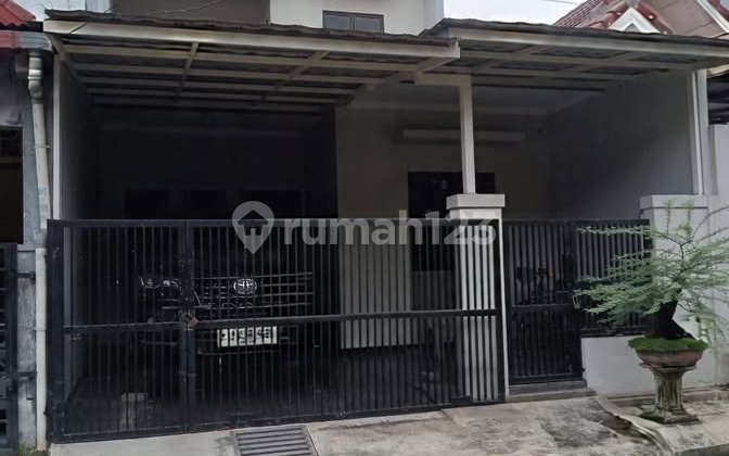 Rumah Terawat Siap Huni Strategis di Taman Harapan Baru 22224 Yos Rumah Terawat Siap Huni Strategis di Taman Harapan Baru 22224 Yos
