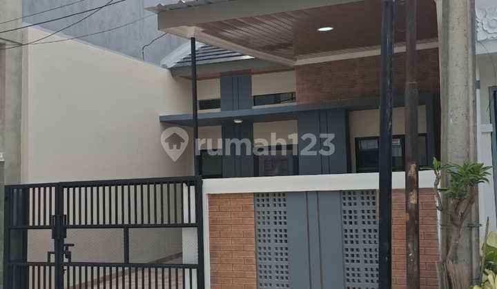 Rumah di Taman Harapan Baru 3 Kamar 960 Juta (22198 Mia) Rumah di Taman Harapan Baru 3 Kamar 960 Juta (22198 Mia)