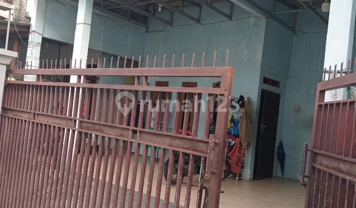 For Sale Comfortable House in Tanjung Priok Area, North Jakarta 73675 Yos