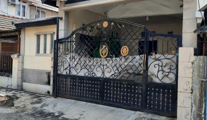 Rumah Banyak Akses & Fasilitas di Harapan Indah (13668 DS) 1