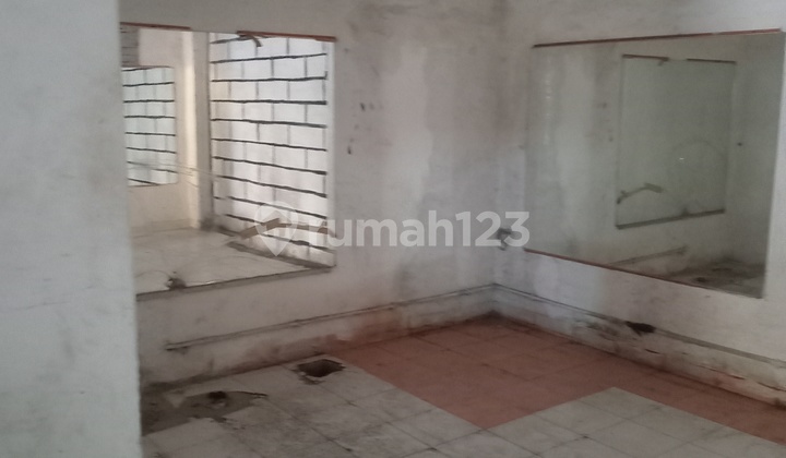 Ideal Shophouse for Business and Ventures in Pejuang (73632 Yos) 2