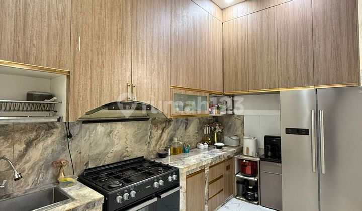 Rumah Mewah Dekat Fasilitas Umum di Pondokmelati (73476 LI) 2