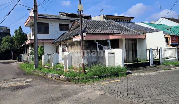 Rumah Aman dan Nyaman Dengan 4 Kamar Tidur (13537 MEL) 2