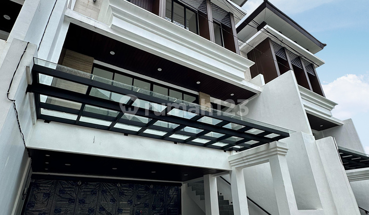 Rumah Mewah 3 Lantai ada Kolam Renang Pribadi Dekat MRT Fatmawati Jaksel 2