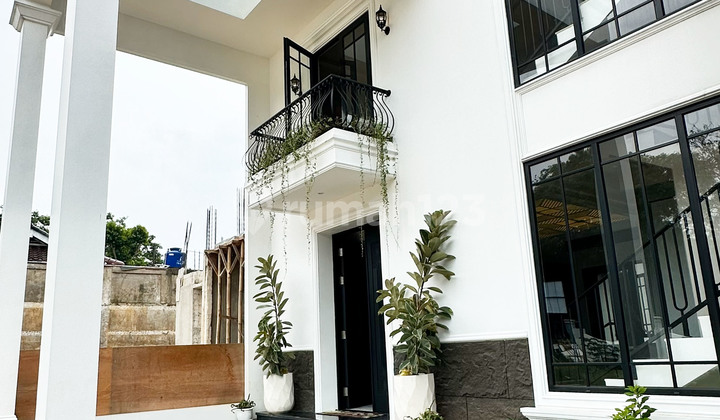 3-Story Townhouse in Bintaro Pesanggrahan with Elevator, Rooftop & Swimming Pool 2
