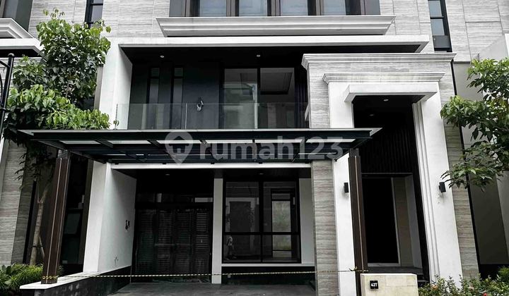 Kinaya Residence Margasatwa Luxury House In The Most Strategic Location of South Jakarta