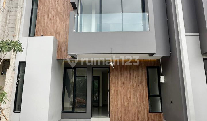 2-Story Townhouse Attached to Bintaro Area, Not Accessible Through Alleys