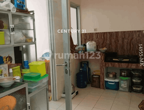 Dijual Cepat Rumah 2 Lantai di Dalam Cluster di Ciputat 2