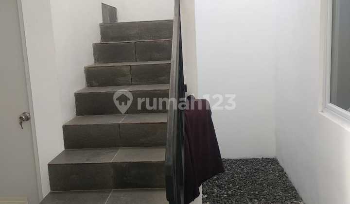  Dijual Rumah Kos Siap Huni Lokasi Strategis Pinggir Jalan Raya 2