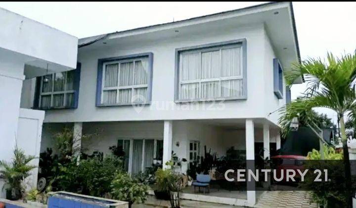 Rumah Hook Cantik Dan Luas Di Ciputat Tangerang Selatan 2