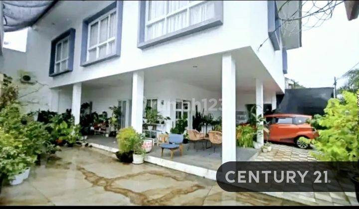 Rumah Hook Cantik Dan Luas Di Ciputat Tangerang Selatan 1