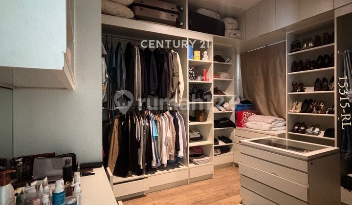 For Sale Ready-to-Live-In House in Pejaten South Jakarta With Swimming Pool 2