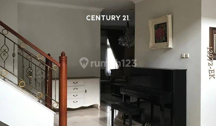 Dijual Rumah Dua Lantai Hommy Siap Huni Di Graha Taman  1