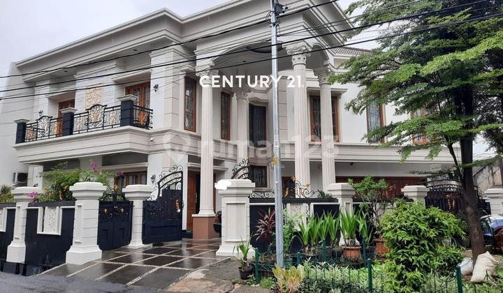 Dijual Rumah Mewah Klasik Modern di Rawamangun