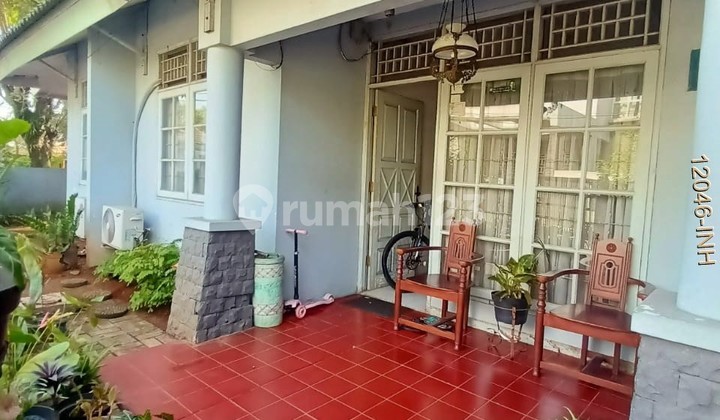 Dijual MURAH Rumah Hook Dekat Taman Di Bintaro Jaya Sektor IX  