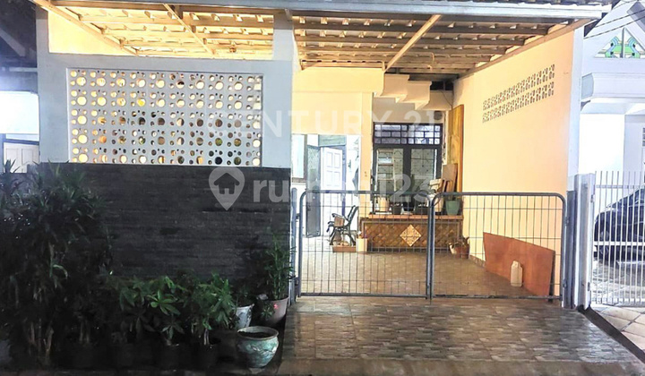 House for Sale in Cluster, Negotiable Until Deal in Graha Raya