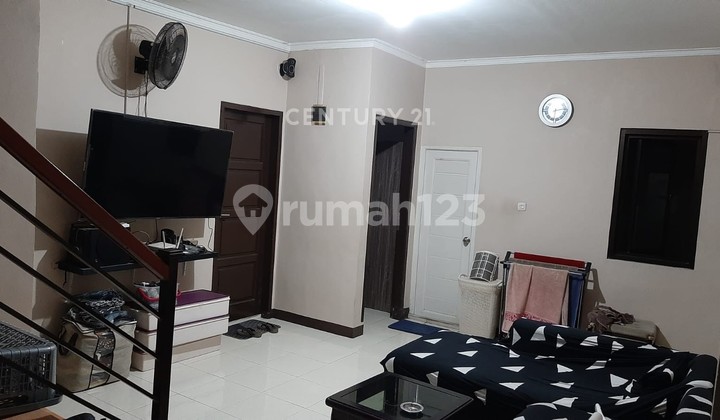 For Quick Sale: House in Pondok Pekayon Housing Complex, Bekasi 2