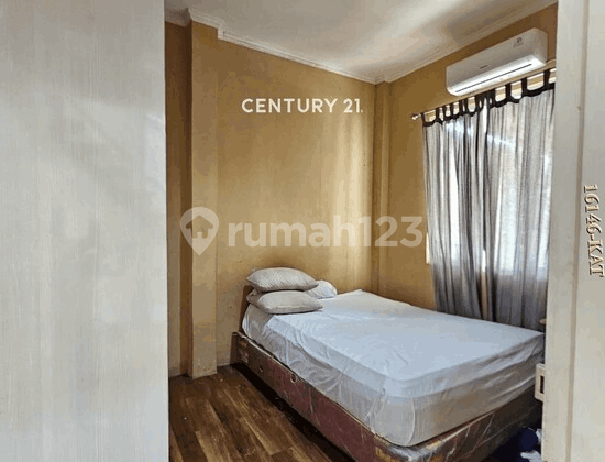 For Sale 2-Story House Inside a Cluster in Graha Raya 2