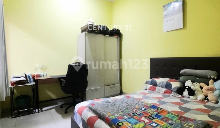 Disewakan Rumah Full Furnished Terawat Bersih Rapi di Sektor 9 2