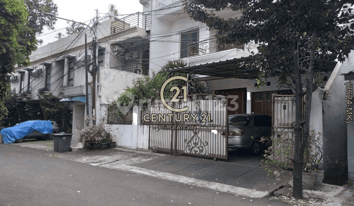 Dijual Rumah Mewah Lokasi Strategis di Gandaria Kebayoran Baru Jakarta Selatan Dijual Rumah Mewah Lokasi Strategis di Gandaria Kebayoran Baru Jakarta Selatan