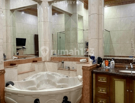 Di Jual Luxury House Dua Muka Ada Kolam Renang Di  Pesanggrahan  2
