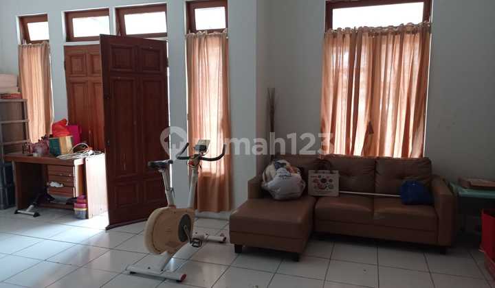 Dijual Rumah Victoria Park Karawaci, Tangerang 2