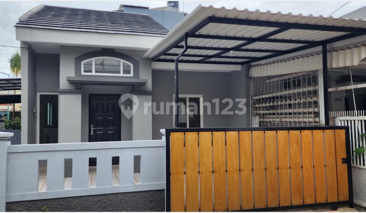 For Sale House in Sector 6A, Gading Serpong