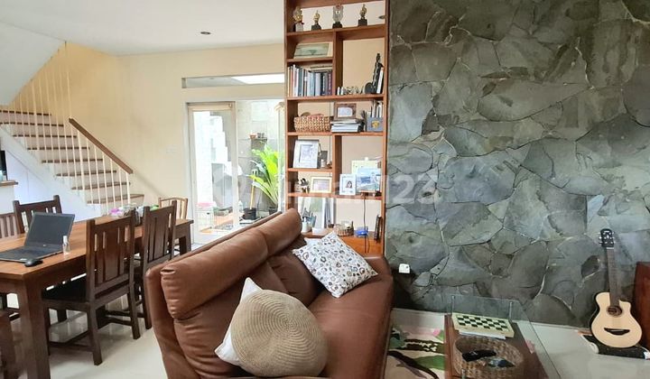 Beautiful House for Sale Ready to Occupy in Bintaro Jaya