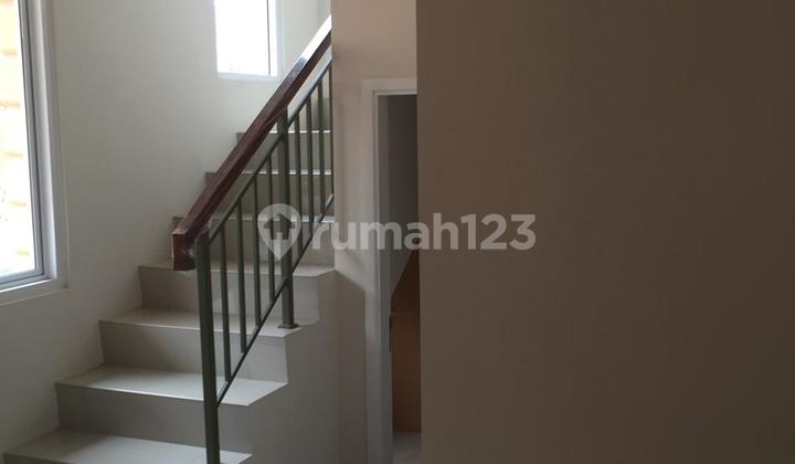For Sale Affordable 2-Story House in Samara Village Cluster 7x9 Gading Serpong.