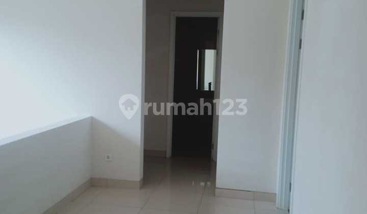 Dijual Rumah (10X18) 2 Lantai Cluster Vivacia Eminent Bsd City. 2