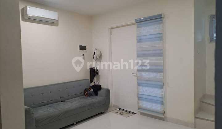 Dijual Rumah Murah 2 Lantai (5x10,5) Cluster Martinez Gading Serpong.